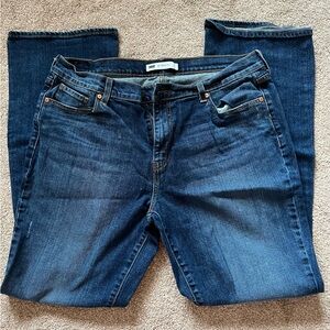 Levi's boot cut jeans size 16 with back flap pockets